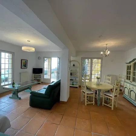 Holiday home Le Domaine De *