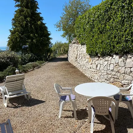 Holiday home Le Domaine De *